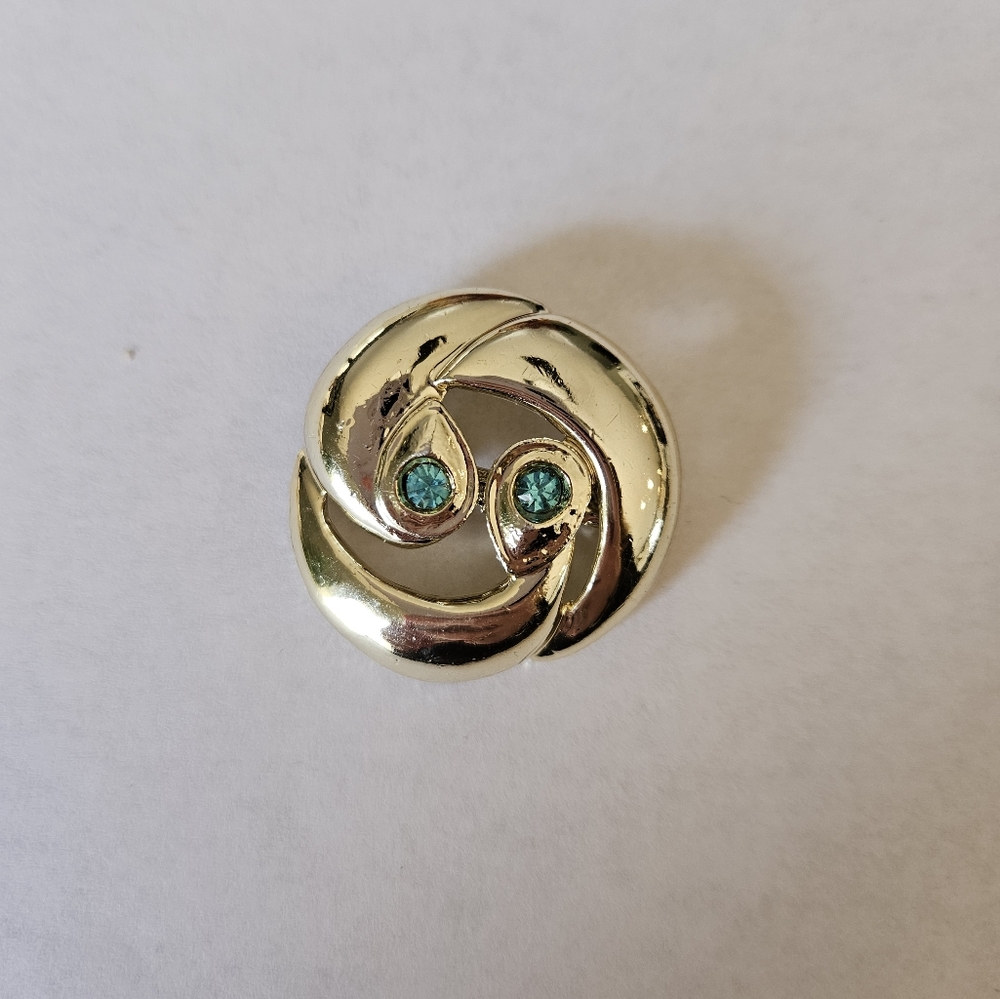 Gerrys Brooch Pin Signed Blue Rhinestones Circle Circular Swirl Gold Tone